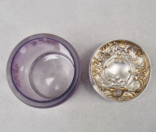 EXQUISITE ART NOUVEAU SILVER LIDDED FROSTED GLASS DRESSING TABLE JAR CHESTER 1907 - ADDITIONAL PHOTO 2