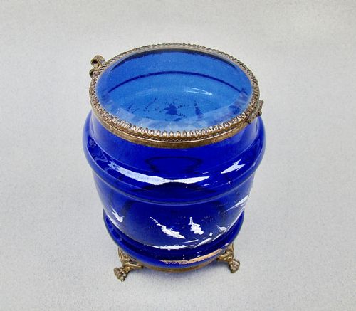 UNUSUAL 19TH C FRENCH ORMULU BRISTOL BLUE GLASS JEWELLERY BOX CIRCA 1890 - ADDITIONAL PHOTO 6