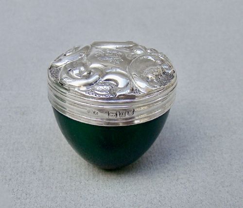 Unusual Edwardian Silver & Bristol Green Glass Pill Box by William Comyns, London 1908