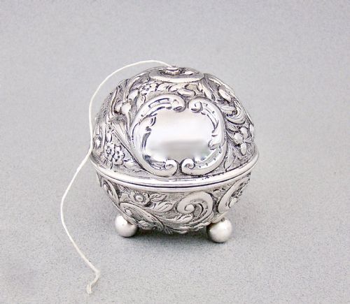 Rare Victorian Silver String Box by William Comyns, London 1892
