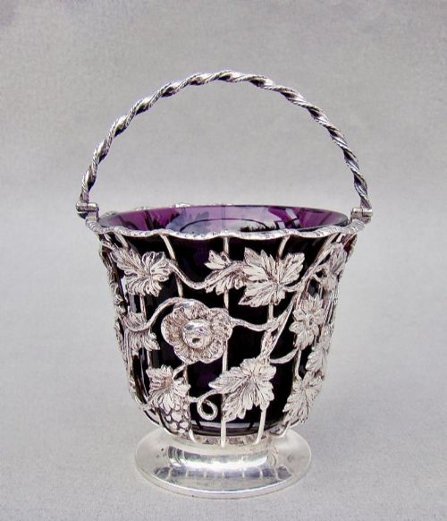 EXQUISITE GEORGE SILVER WIREWORK SUGAR BASKET BY WILLIAM COMYNS & SONS, LONDON 1924