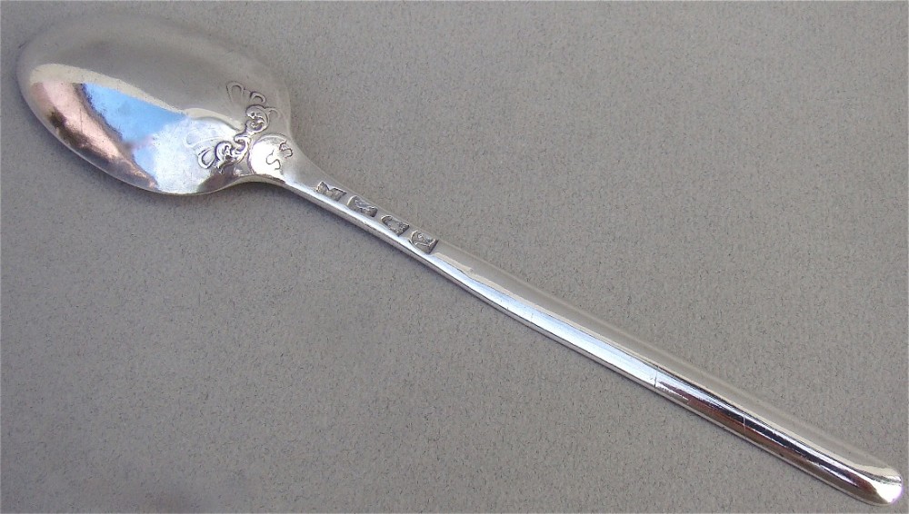 GEORGIAN SILVER SHELL BACK MARROW SPOON BY ROGER HARE, LONDON 1756