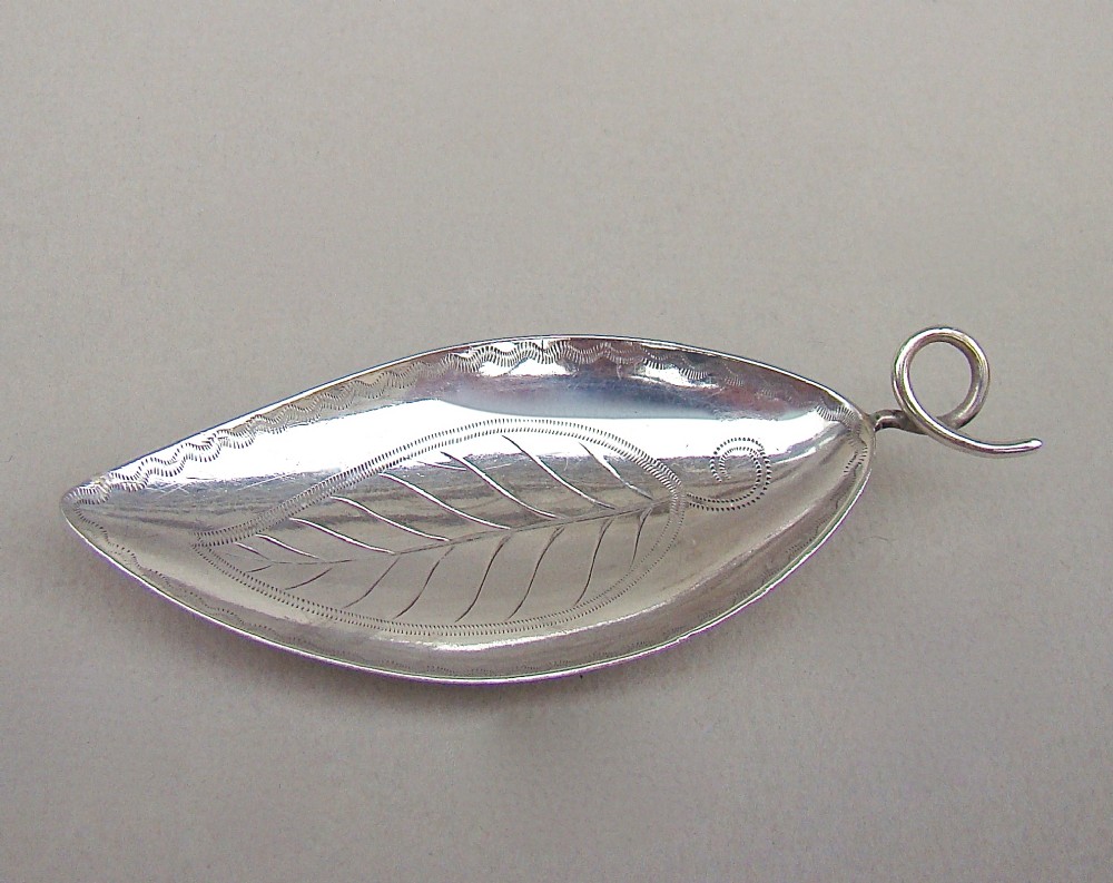 GEORGIAN SILVER LEAF-SHAPED CADDY SPOON BY ELIZABETH MORLEY, LONDON 1796