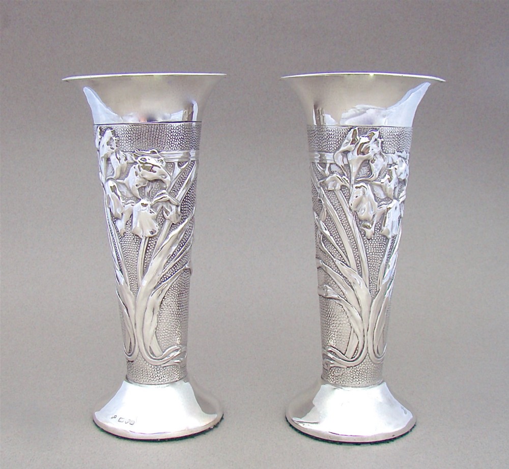 PAIR OF ART NOUVEAU / ARTS & CRAFT SILVER VASE BY WILLIAM NEALE, CHESTER 1904