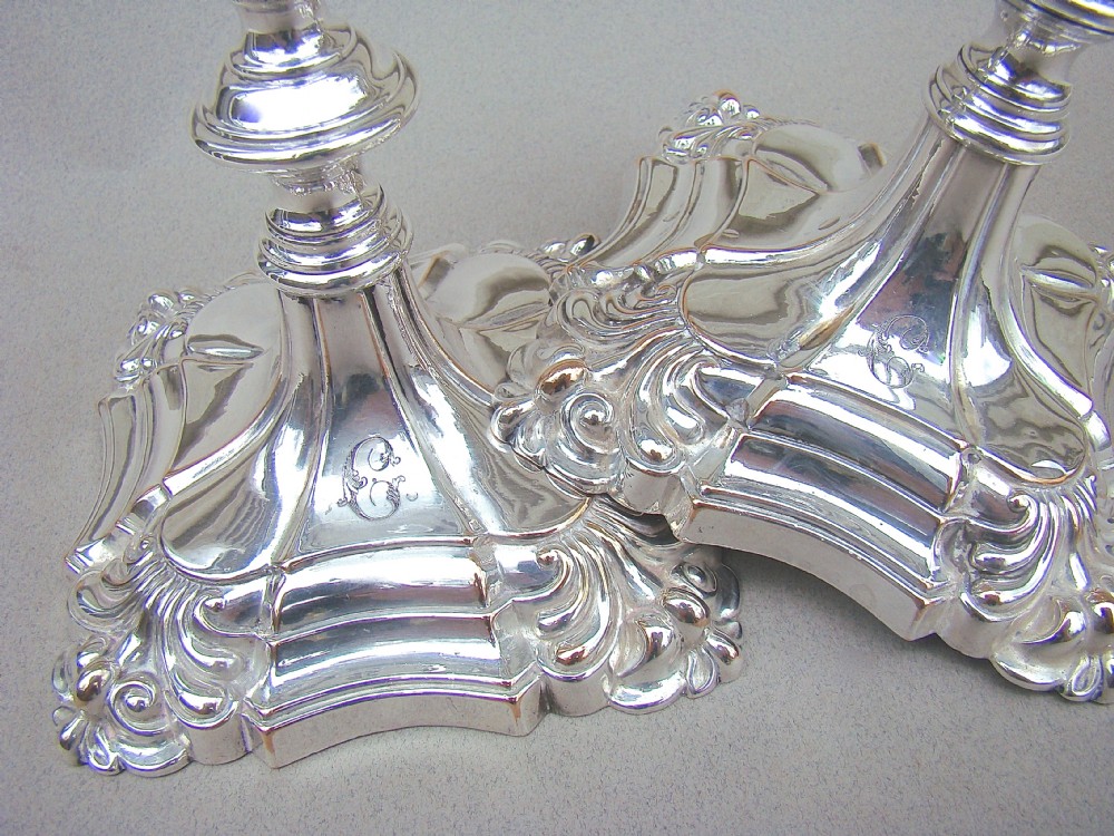 PAIR OF GEORGIAN OLD SHEFFIELD PLATE CANDLESTICKS, CIRCA 1820 View VII