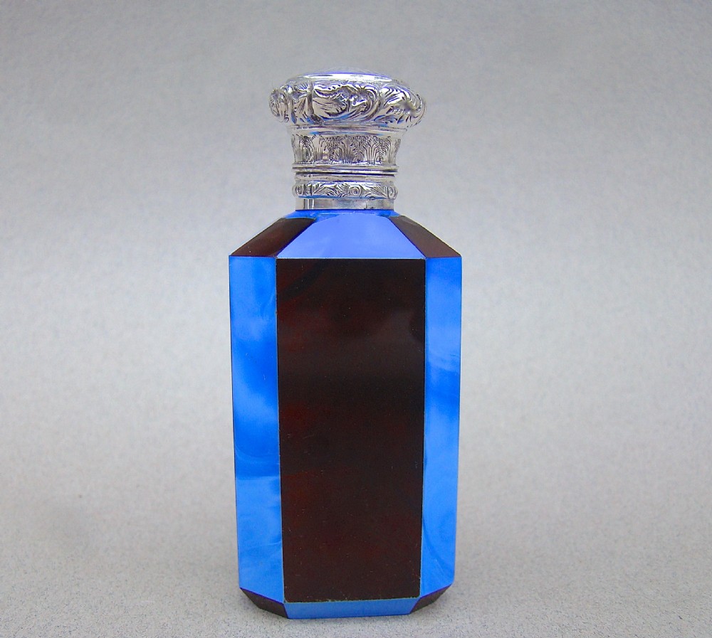 RARE SILVER MOUNTED FRENCH LITHYALIN GLASS SCENT BOTTLE, CIRCA 1860
