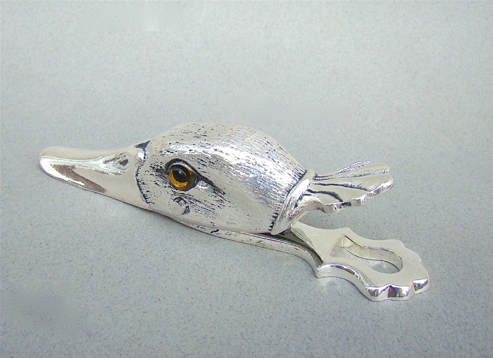 NOVELTY SILVER PLATED DUCK HEAD PAPER CLIP, CIRCA 1920 View II