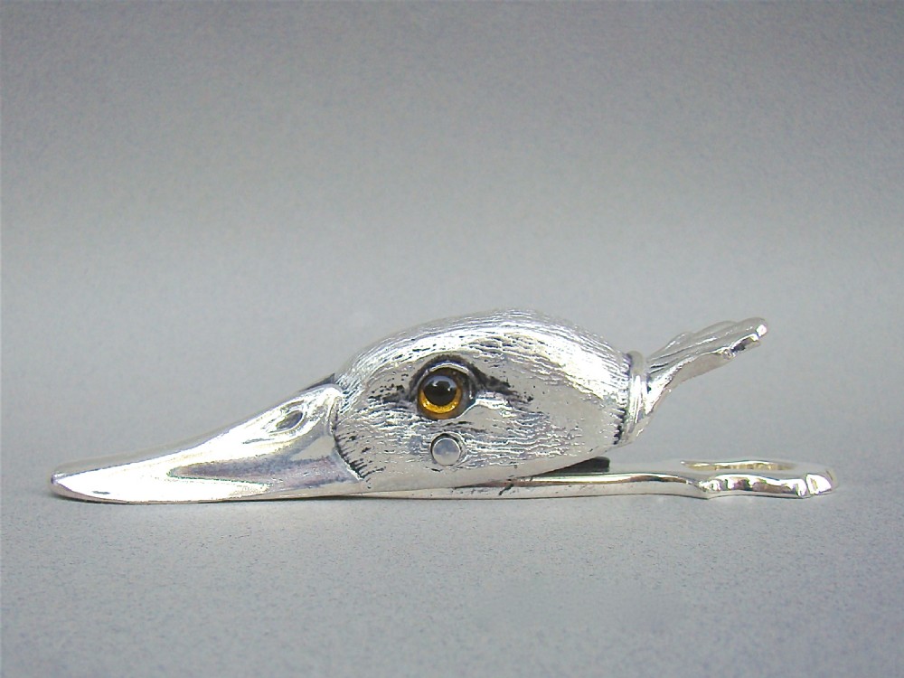 NOVELTY SILVER PLATED DUCK HEAD PAPER CLIP, CIRCA 1920 View III
