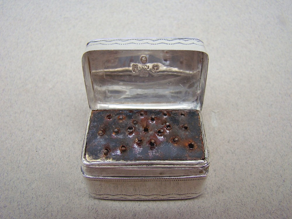 GEORGIAN SILVER NUTMEG GRATER BY THOMAS WILLMORE, BIRMINGHAM 1806
 View VI