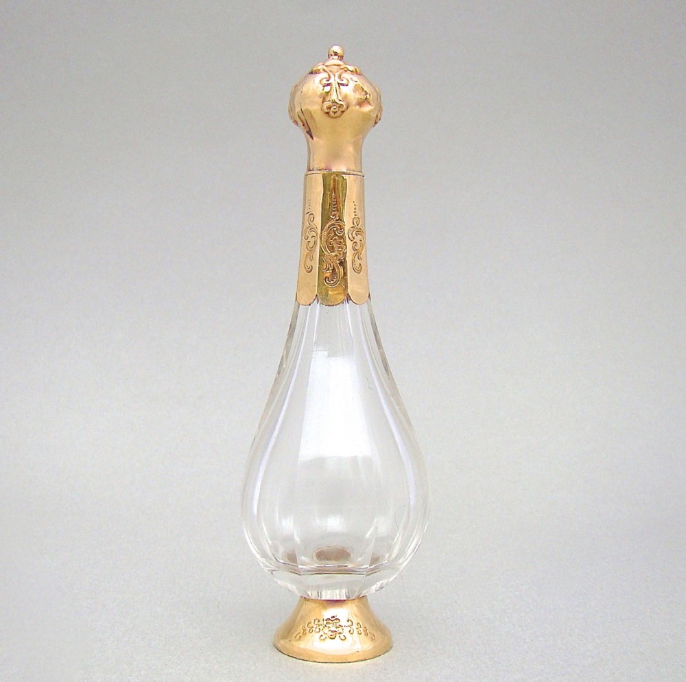 19TH C. FRENCH GOLD MOUNTED CRYSTAL SCENT BOTTLE, FRENCH PROVINCIAL MARKS, CIRCA 1850