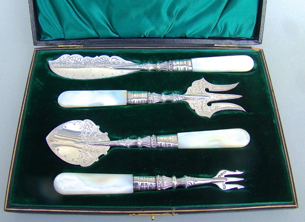 VICTORIAN CASED SILVER AFTERNOON TEA SERVING SET BY A. J. BAILEY, BIRMINGHAM 1896 View II
