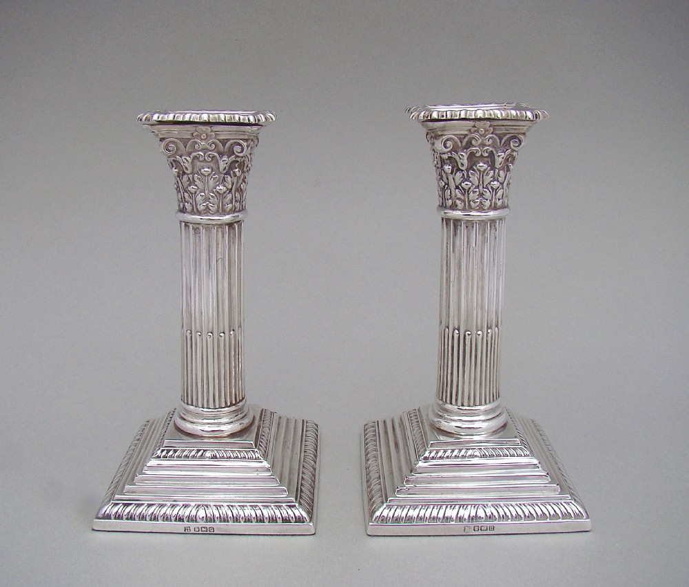 PAIR OF GEORGE V STERLING SILVER CORINTHIAN COLUMN CANDLESTICKS BY THOMAS BRADBURY & SONS, SHEFFIELD 1915 View II