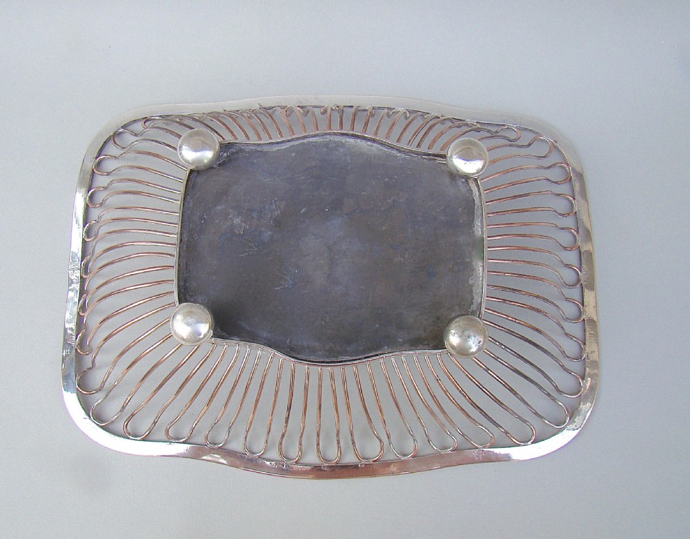 GEORGIAN OLD SHEFFIELD PLATE WIREWORK BREAD BASKET, CIRCA 1800 View V