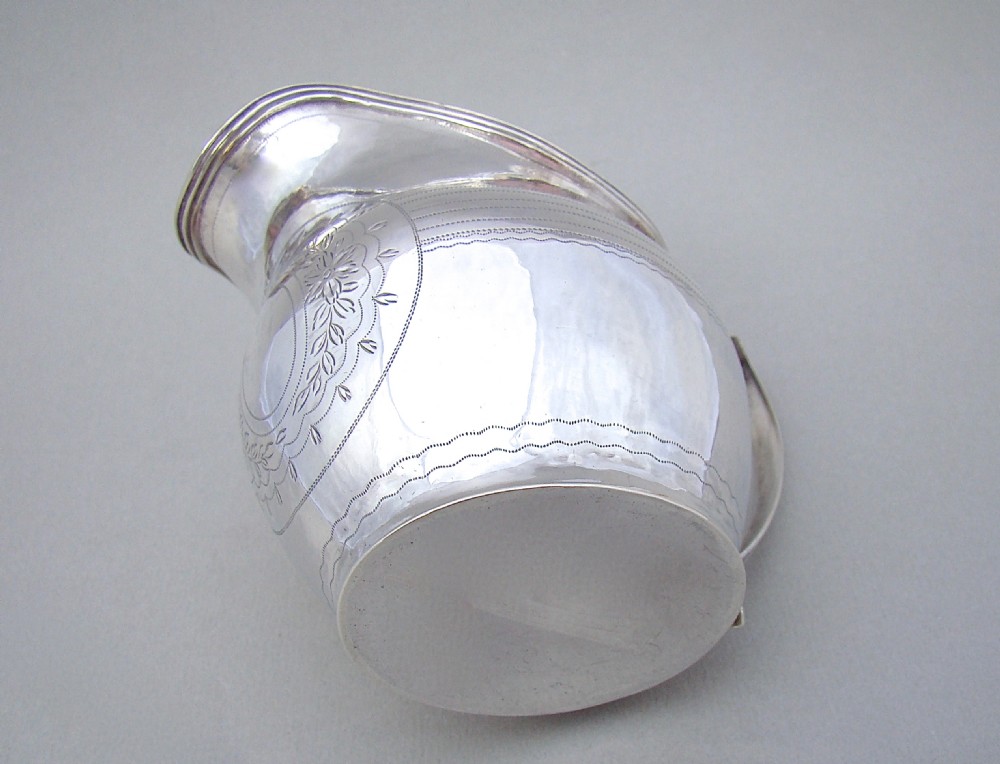 GEORGIAN  SILVER CREAM JUG BY JOHN MERRY, LONDON 1805 View IV