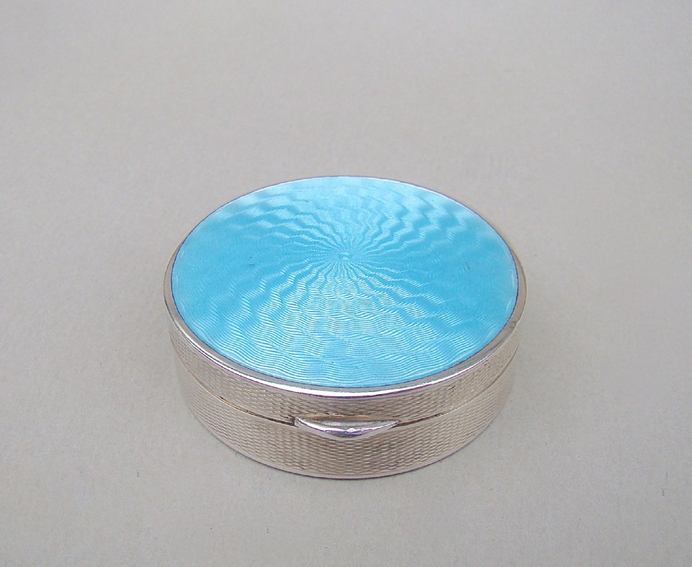ART DECO SILVER AND GUILLOCHE ENAMEL COMPACT, GERMAN HALLMARKS CIRCA 1930 