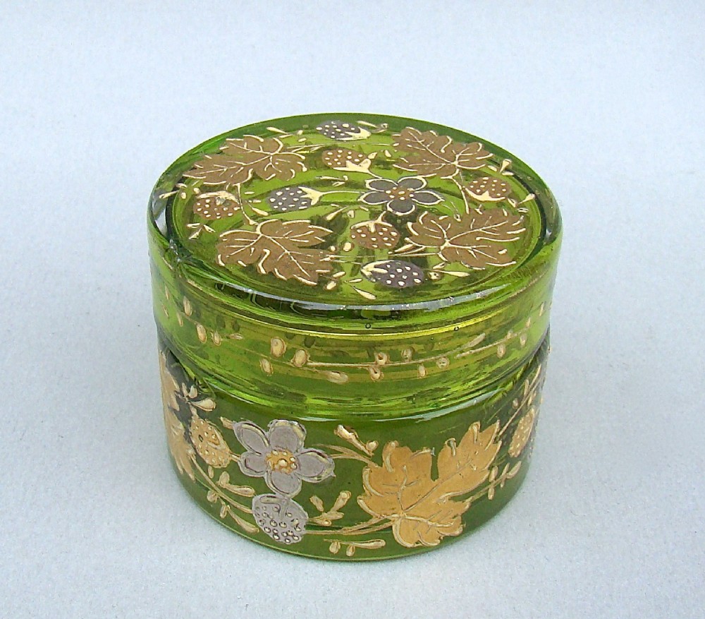 19TH C. MOSER GREEN AND GILT GLASS ROUGE POT, CIRCA 1890