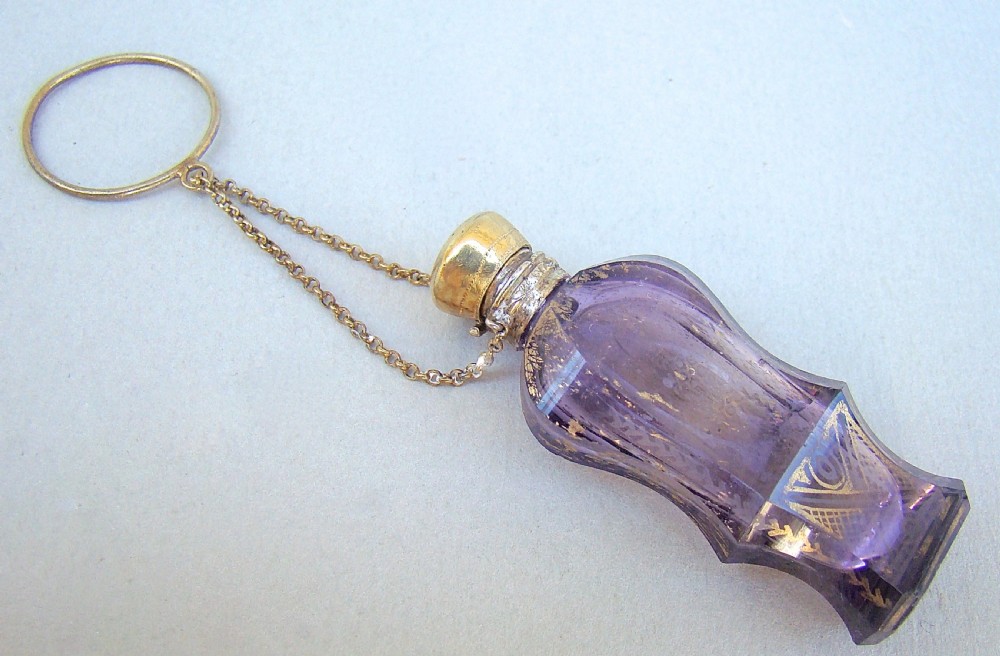MINIATURE 19TH C. FRENCH SILVER GILT & AMETHYST GLASS CHATELAINE SCENT BOTTLE, CIRCA 1870 View II