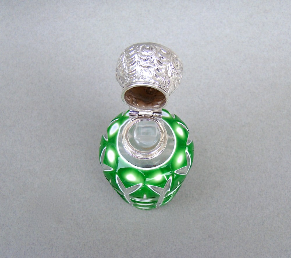 VICTORIAN SILVER & BOHEMIAN TRIPLE CASED GLASS SCENT BOTTLE, CIRCA 1890 View VI