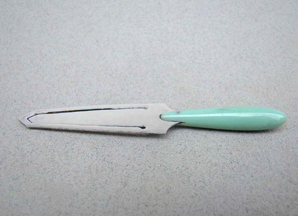 UNUSUAL GEORGE V SILVER AND PALE GREEN BAKELITE BOOKMARK BY CHARLES HORNER, CHESTER 1912 View IV