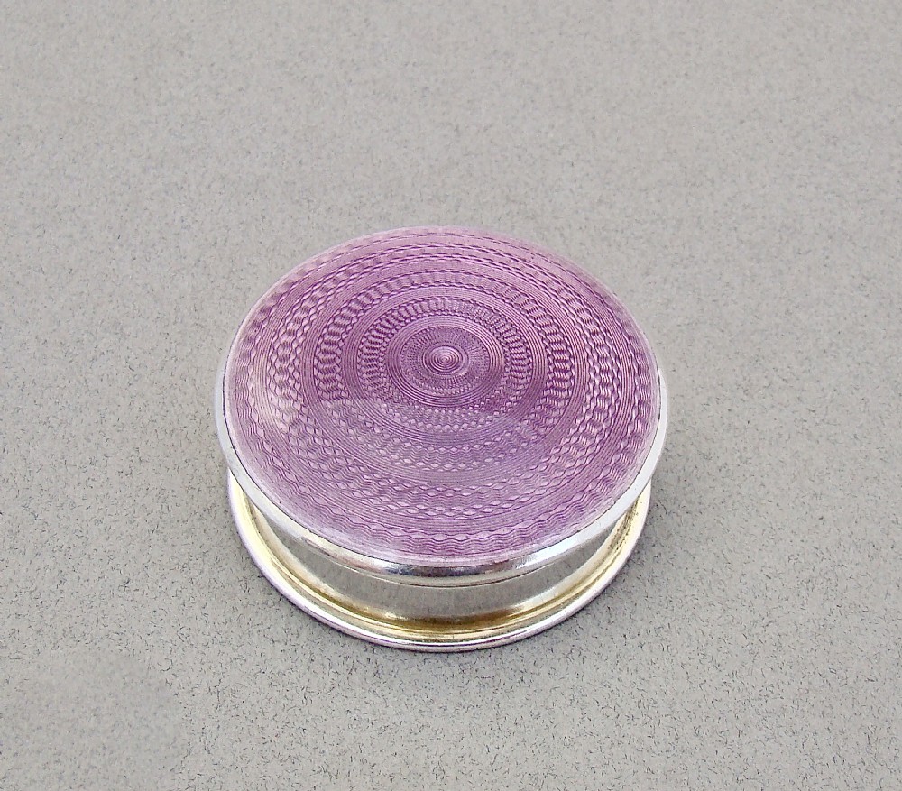 ART DECO SILVER AND GUILLOCHE ENAMEL PILL BOX BY COHEN & CHARLES, BIRMINGHAM 1920