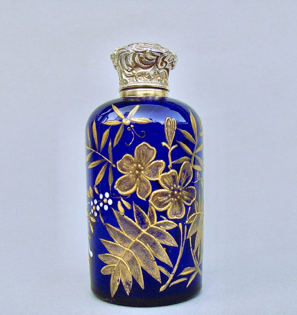 VICTORIAN SILVER GILT & ENAMELLED GLASS SCENT BOTTLE, CIRCA 1890