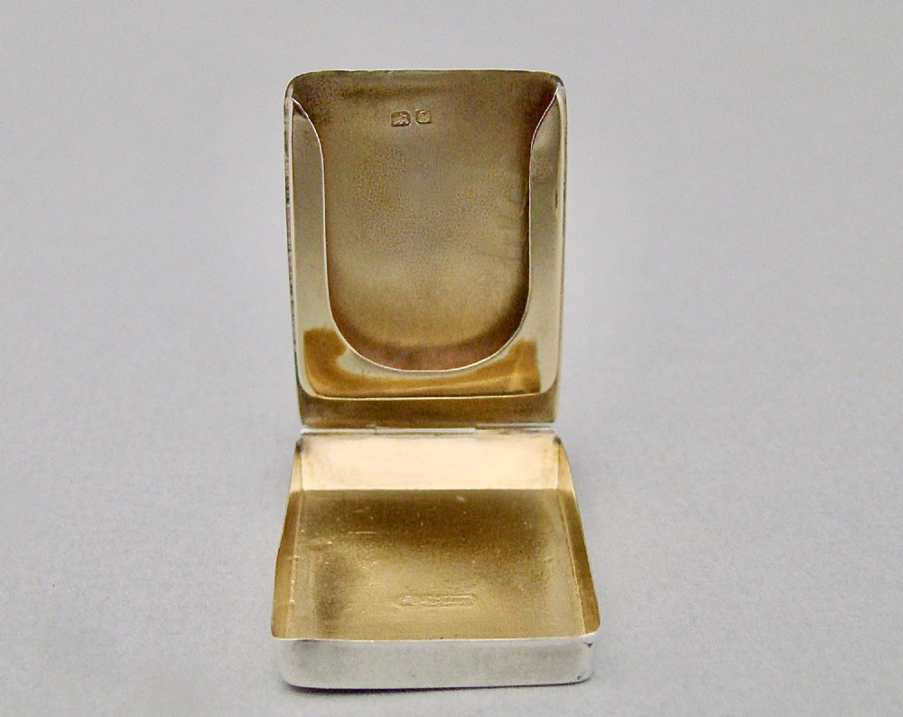 SMALL EDWARDIAN NOVELTY SILVER TRUMP MARKER CASE BY THE BOOTS COMPANY, CHESTER 1905 View V