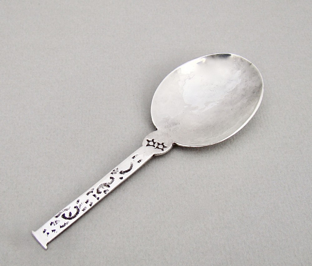 RARE ARTS & CRAFT SILVER CADDY SPOON BY NATHAN & HAYES, CHESTER 1906