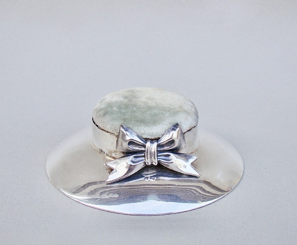 RARE EDWARDIAN SILVER PIN CUSHION IN THE FORM OF A LADY'S HAT BY BLANCKENSEE & SON LTD, CHESTER 1908