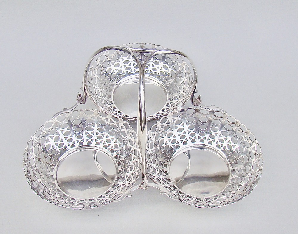 FABULOUS EDWARDIAN SILVER TRIPLE SWEETMEAT DISH BY ELKINGTON & CO, BIRMINGHAM 1906