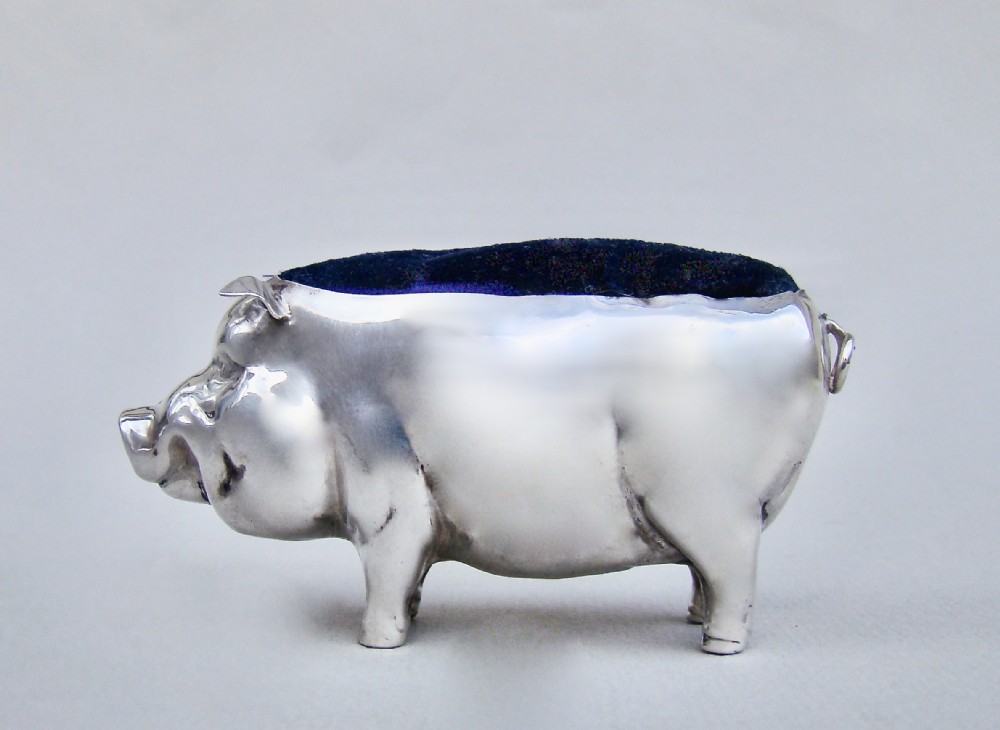 LARGE EDWARDIAN SILVER “ PIG” PIN CUSHION BY HENRY MATTHEWS, BIRMINGHAM 1907
