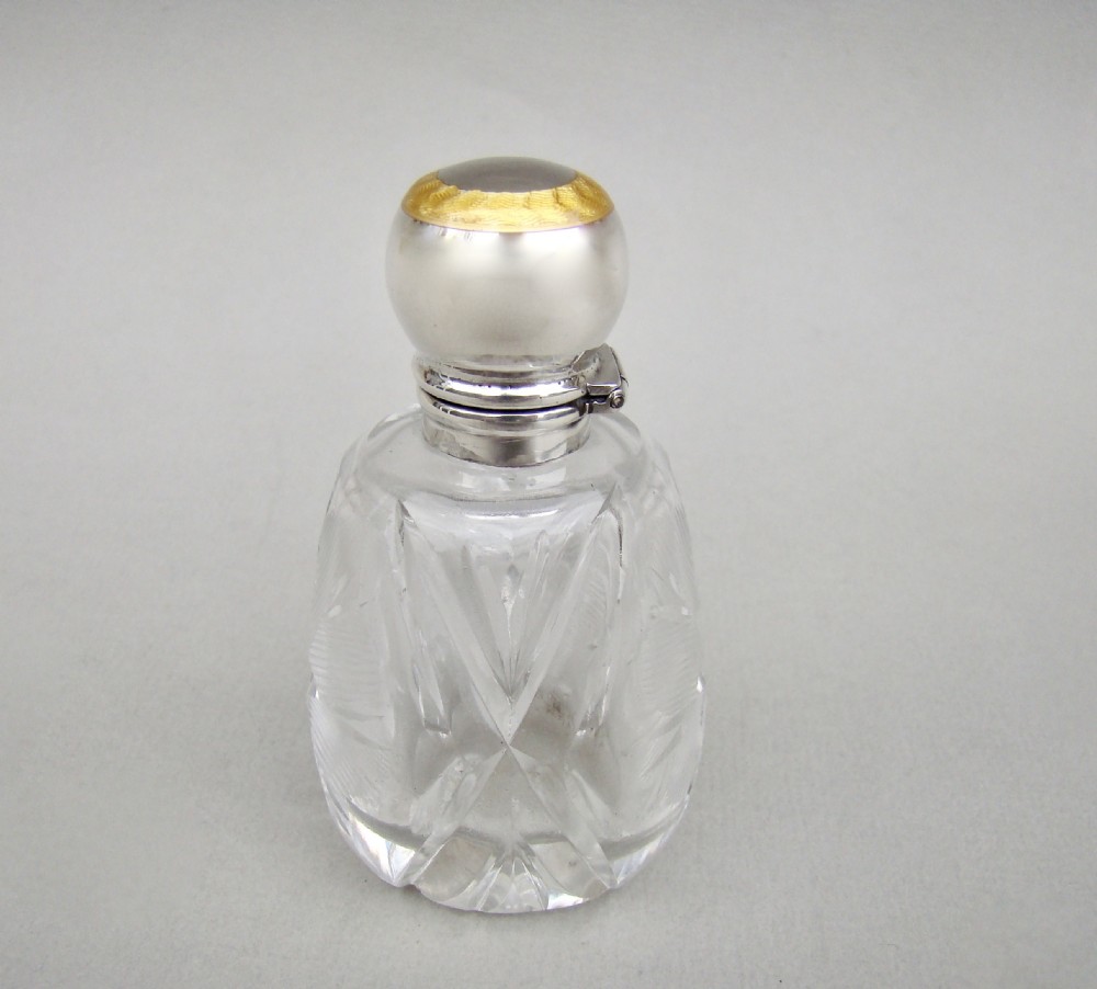 EDWARDIAN SILVER & GUILLOCHE ENAMEL CUT GLASS SCENT BOTTLE BY HENRY MATTHEWS, BIRMINGHAM 1901 View II