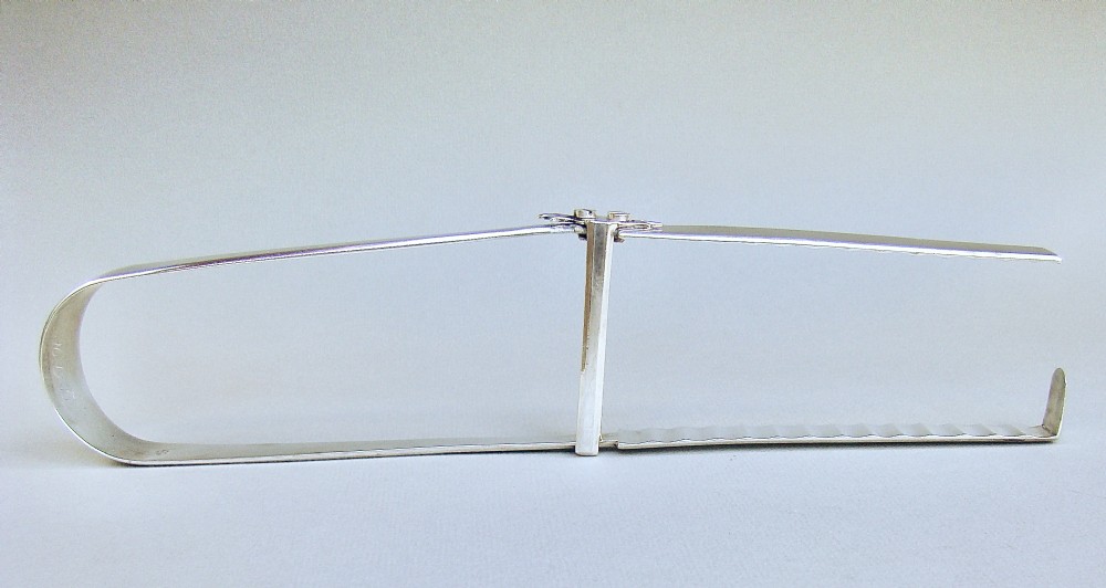 PAIR OF GEORGIAN SILVER SANDWICH OR ASPARAGUS TONGS BY THOMAS NORTHCOTE & GEORGE BOURNE, LONDON 1795 View VII