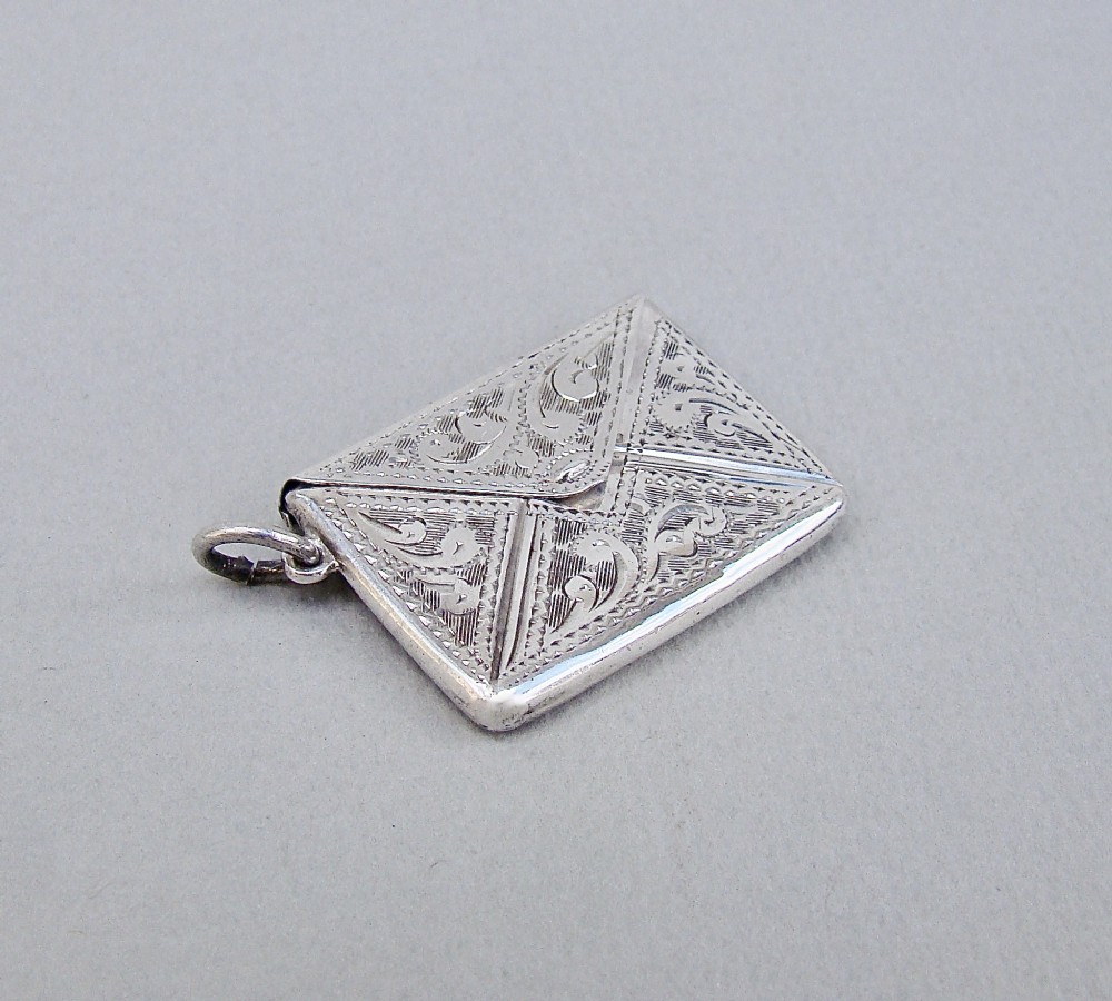 STERLING SILVER 