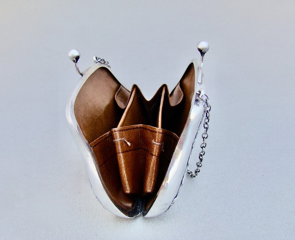 GEORGE V SILVER COCKTAIL PURSE BY E. MANDER, BIRMINGHAM 1918 View IV