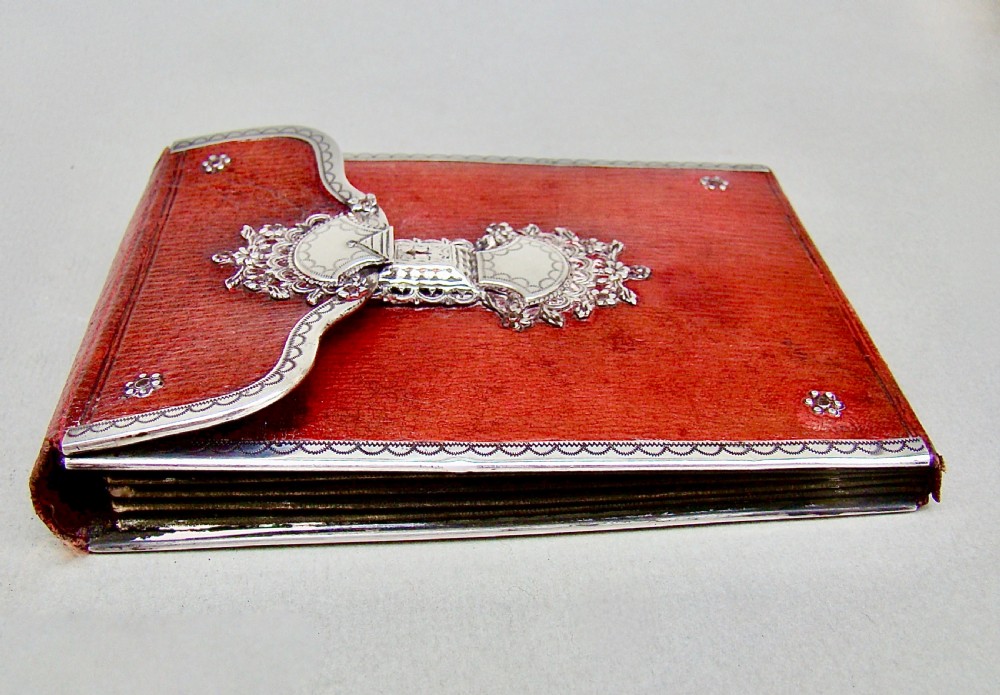 RARE GEORGIAN SILVER MOUNTED RED LEATHER SEWING ETUI OR NEEDLE CASE,  CIRCA 1795 View V