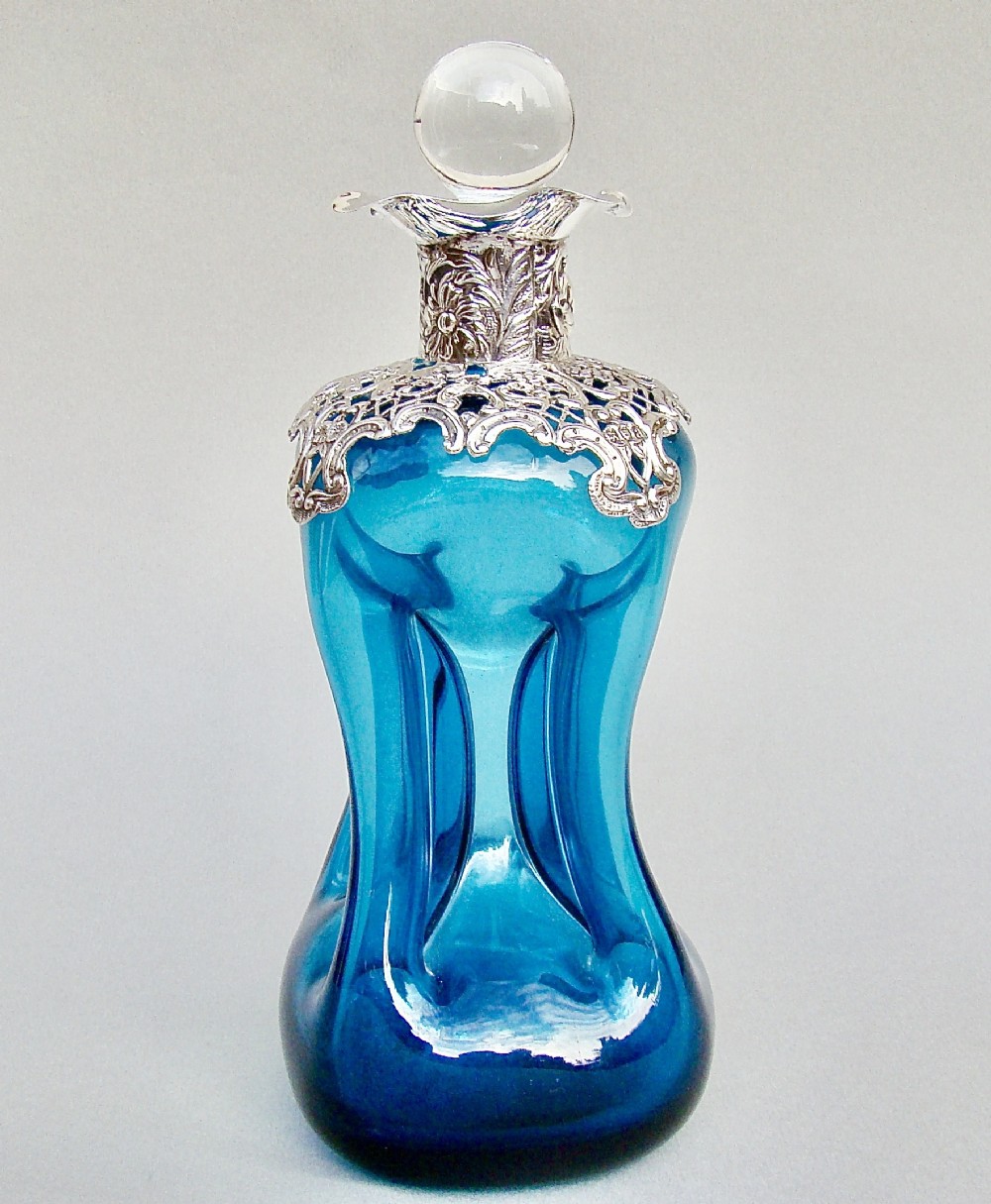 RARE VICTORIAN SILVER MOUNTED TURQUOISE GLASS SMALL GLUG GLUG LIQUEUR DECANTER BY WILLIAM COMYNS, LONDON 1896