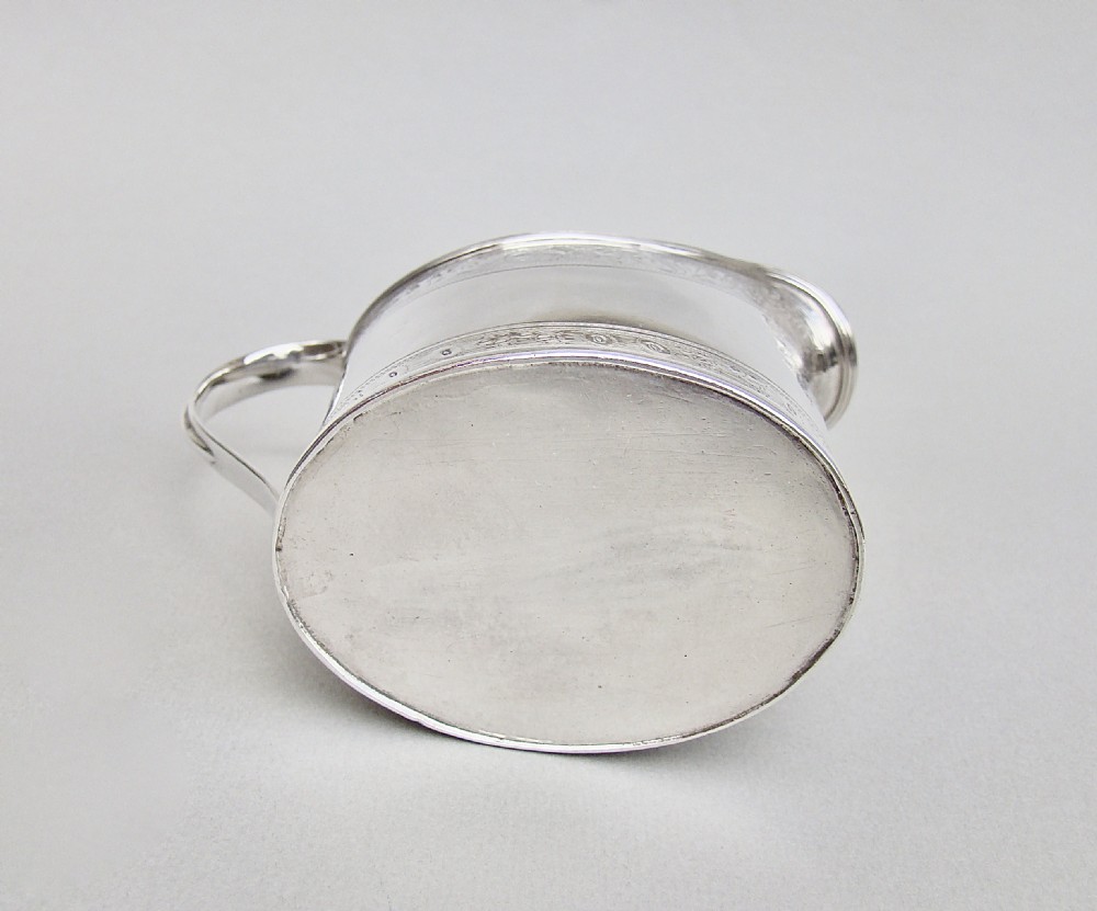 ELEGANT GEORGIAN SILVER CREAM JUG BY SAMUEL MERITON II, LONDON 1795 View V