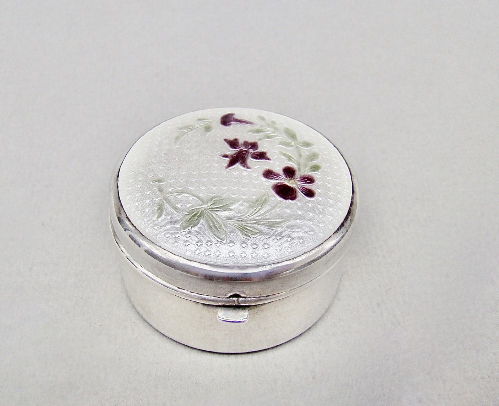 EXQUISITE CONTINENTAL SILVER AND GUILLOCHE ENAMEL TRINKET BOX, CIRCA 1910