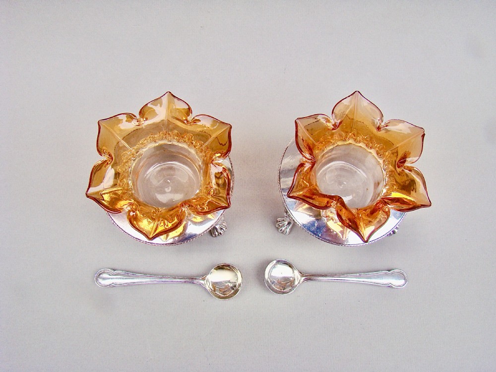 DELIGHTFUL PAIR OF VICTORIAN SILVER PLATED STANDS WITH GLASS SALTS BY JOHN GRINSELL & SONS, CIRCA 1890 View IV