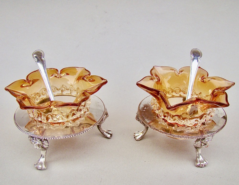 DELIGHTFUL PAIR OF VICTORIAN SILVER PLATED STANDS WITH GLASS SALTS BY JOHN GRINSELL & SONS, CIRCA 1890 View X