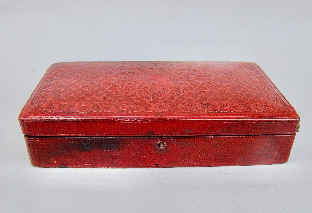 RARE AND EXQUISITE EARLY VICTORIAN CASED SEWING SET, CIRCA 1840 View IX