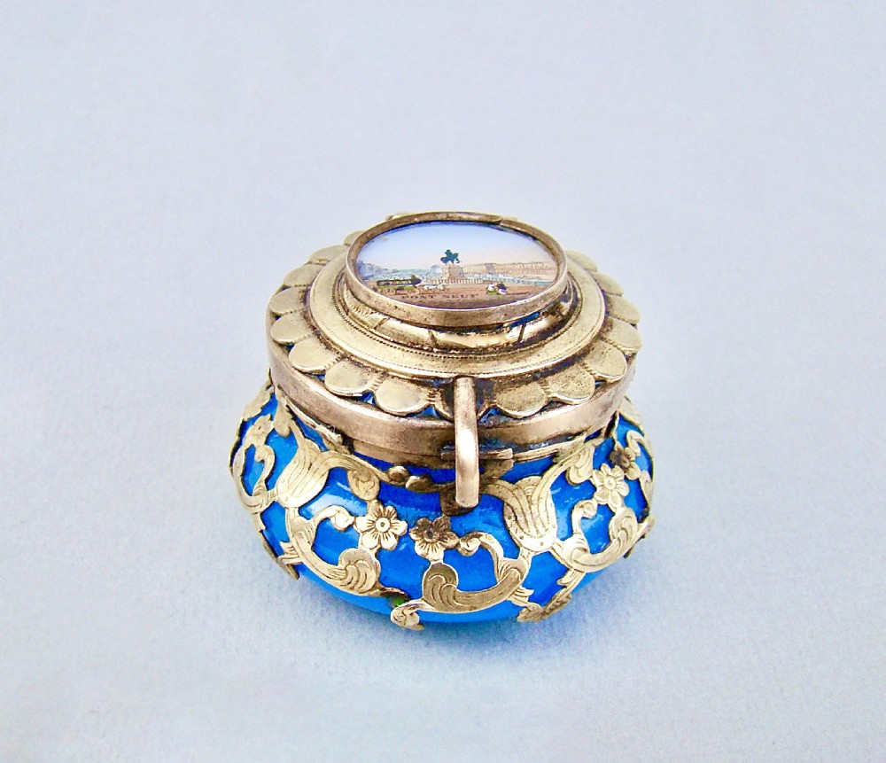 UNUSUAL 19TH C. PALAIS ROYAL GRAND TOUR FRENCH OPALINE GLASS TRINKET BOX, CIRCA 1860