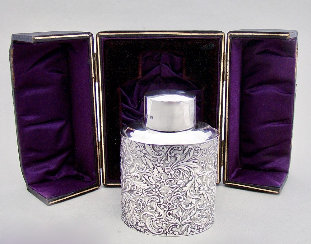 CASED VICTORIAN SILVER TEA CADDY BY THE COOPER BROTHERS, BIRMINGHAM 1898