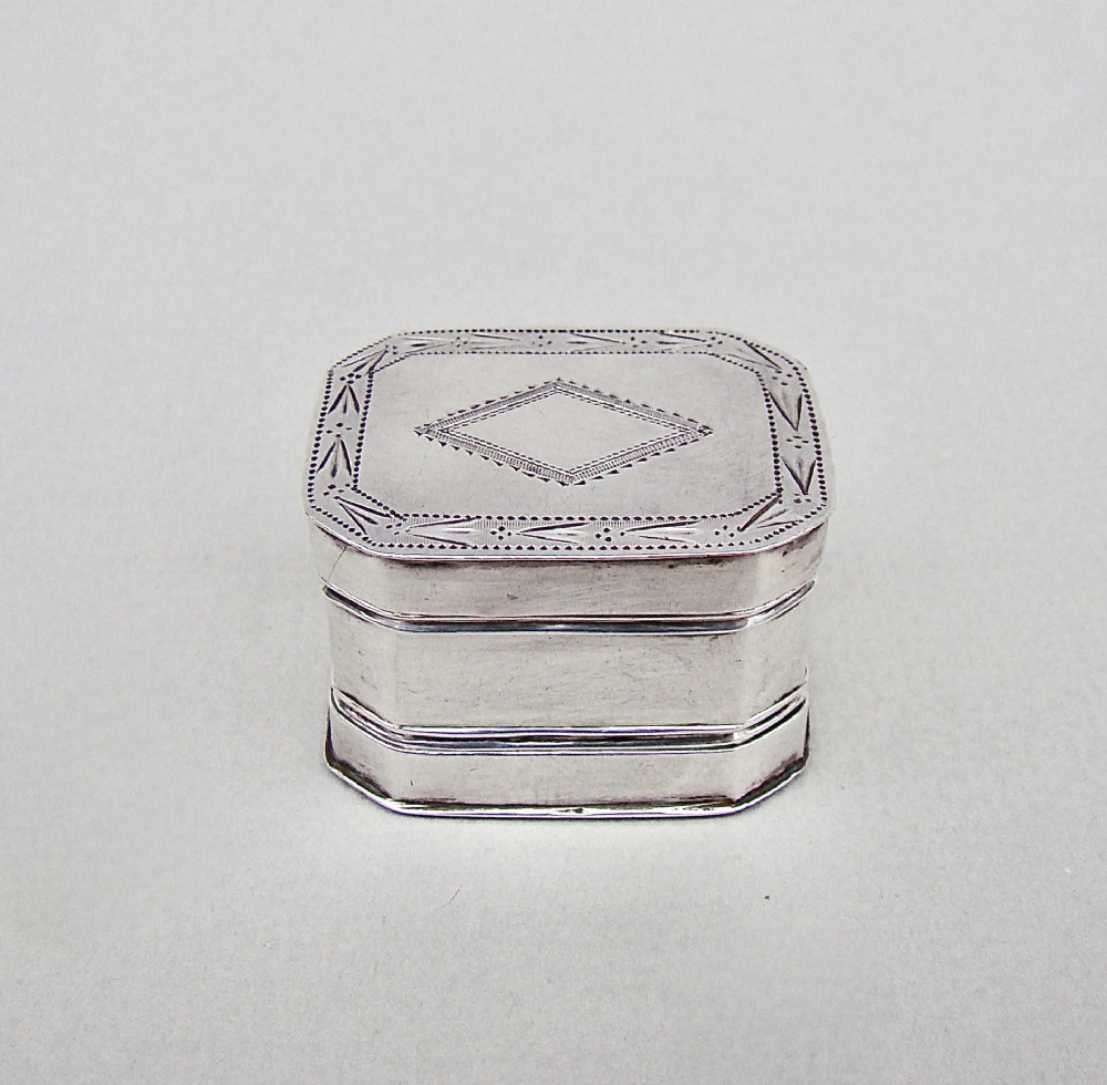 GEORGIAN SILVER NUTMEG GRATER BY JOSEPH WILLMORE, BIRMINGHAM 1801

