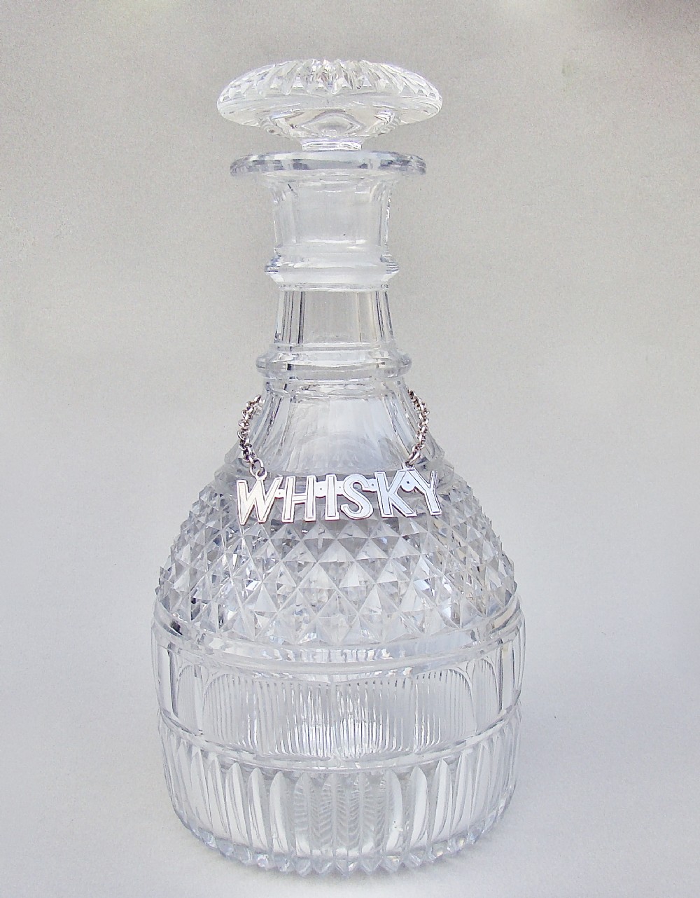 SUPERB GEORGIAN CUT GLASS DECANTER WITH SILVER PLATED DECANTER LABEL FOR WHISKY