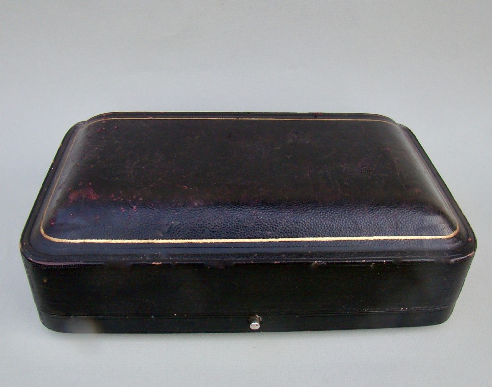 FABULOUS CASED SET OF SIX EDWARDIAN SOLID SILVER NAPKIN RINGS BY WALKER & HALL, SHEFFIELD 1909 View IX
