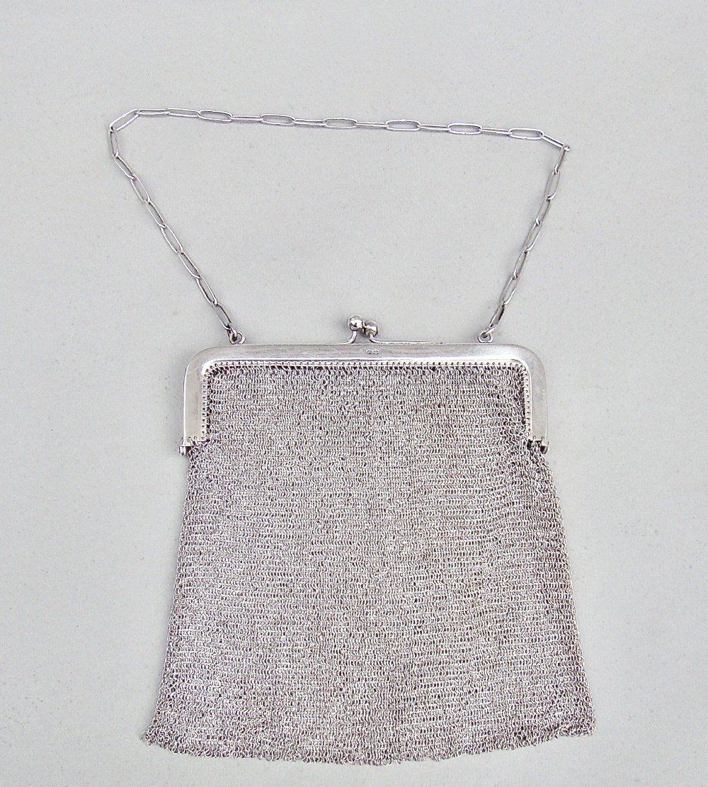 LARGE GEORGE V SILVER MESH EVENING PURSE, IMPORTS MARKS FOR LONDON 1916