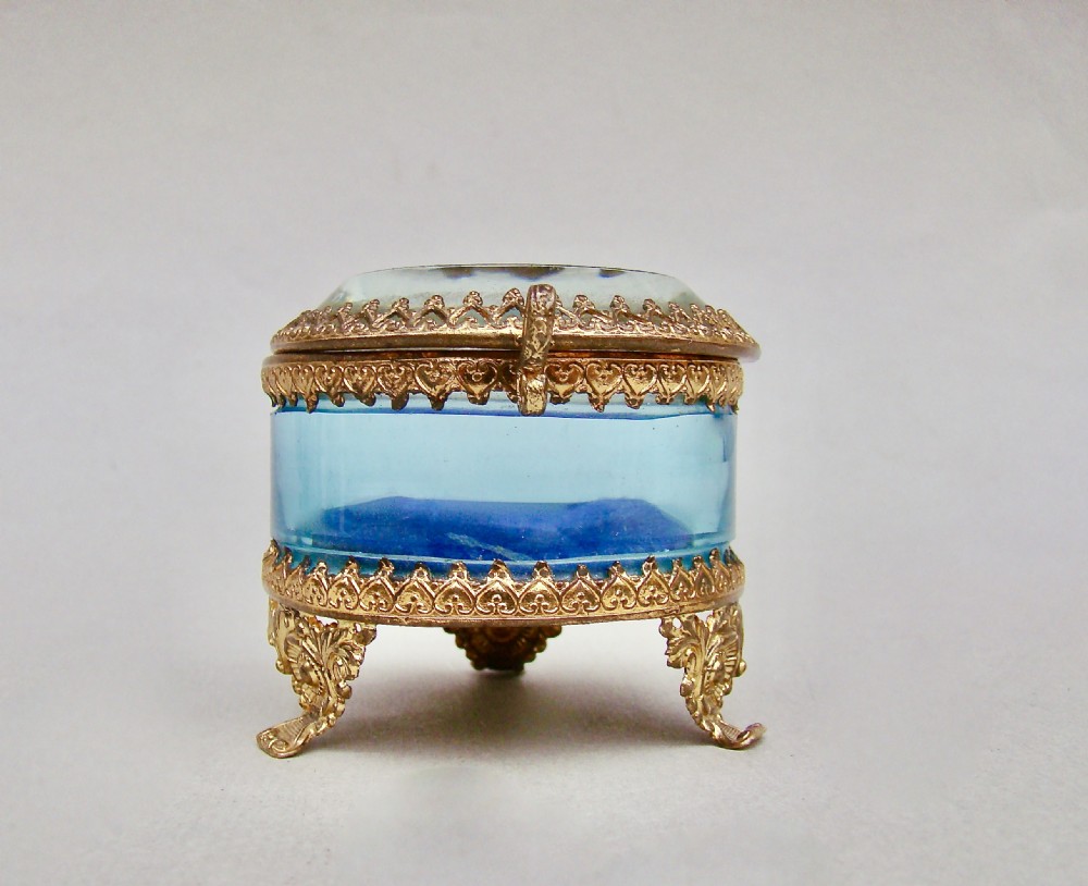 SMALL 19TH C. FRENCH ORMULU & PALE TURQUOISE GLASS TRINKET BOX, CIRCA 1890 View III