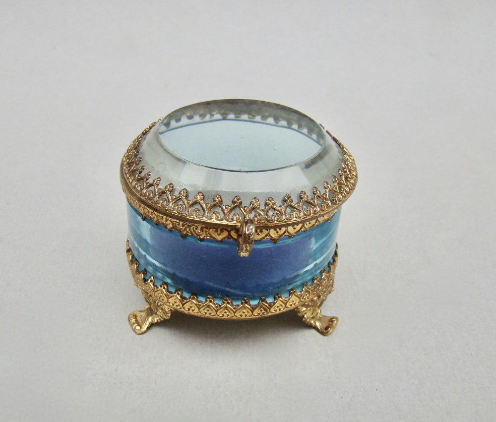 SMALL 19TH C. FRENCH ORMULU & PALE TURQUOISE GLASS TRINKET BOX, CIRCA 1890 View II