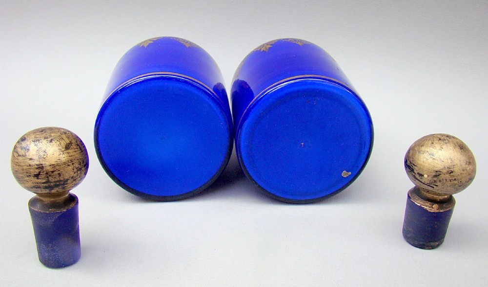 FABULOUS PAIR OF FRENCH PALAIS ROYAL OPALINE & GILT GLASS SCENT BOTTLES, CIRCA 1880 View V